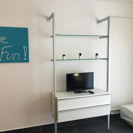 Petit Nid Au Bourget Du Appart hôtel